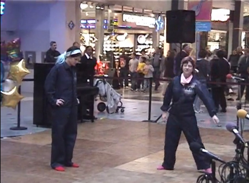 RnR, Mall of America, 2000