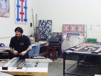 Revok in zijn atelier