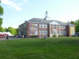 In de serie Upstate New York: deel 2 The School in Kinderhook – El Anatsui: Five Decades